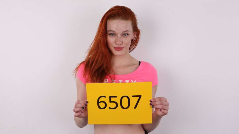 Czech Casting - Lenka aka Amber Red - 6507