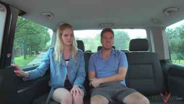 Take Van - Carly - Squirting Tour Guide